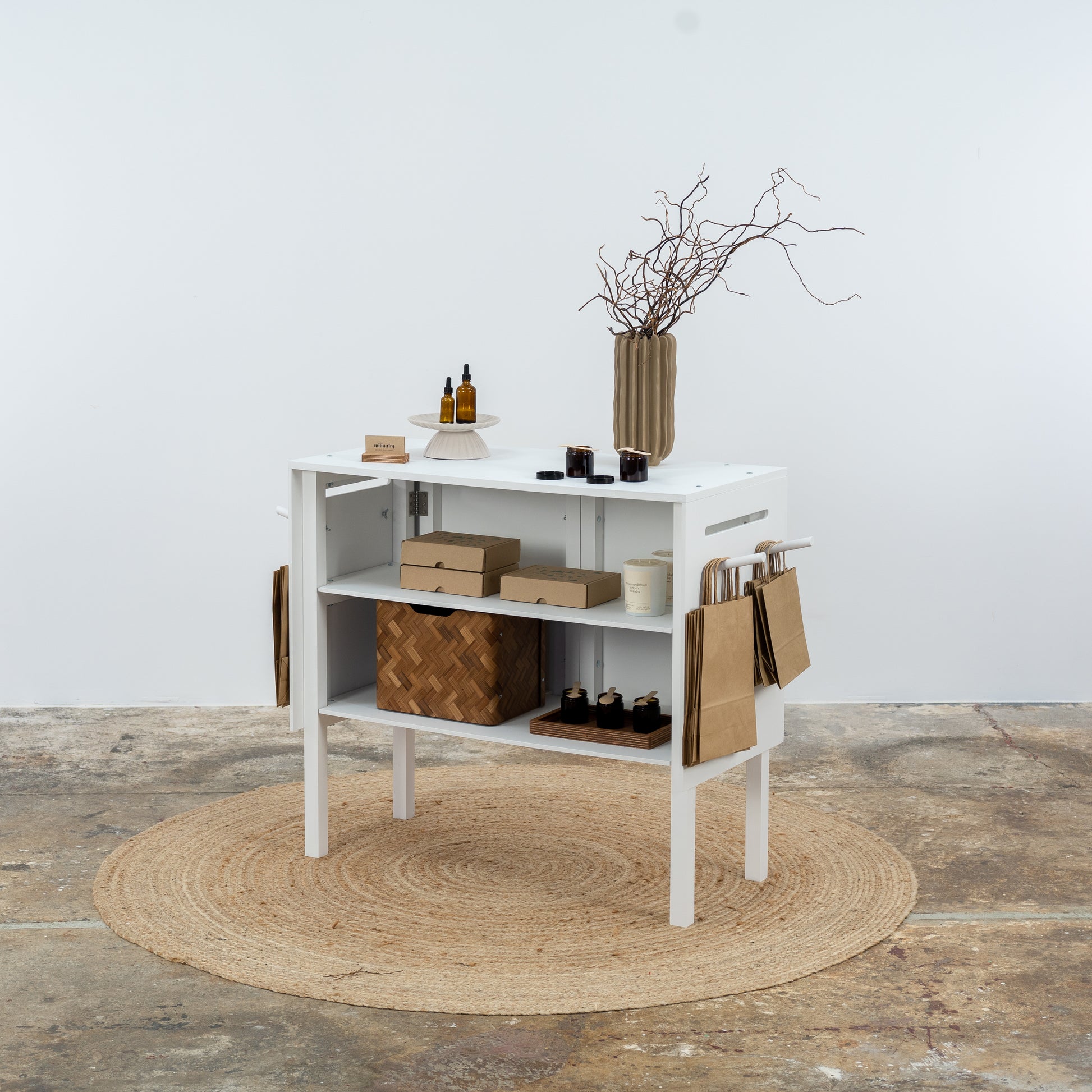 Customizable checkout counter and shelving unit for exhibitor displays