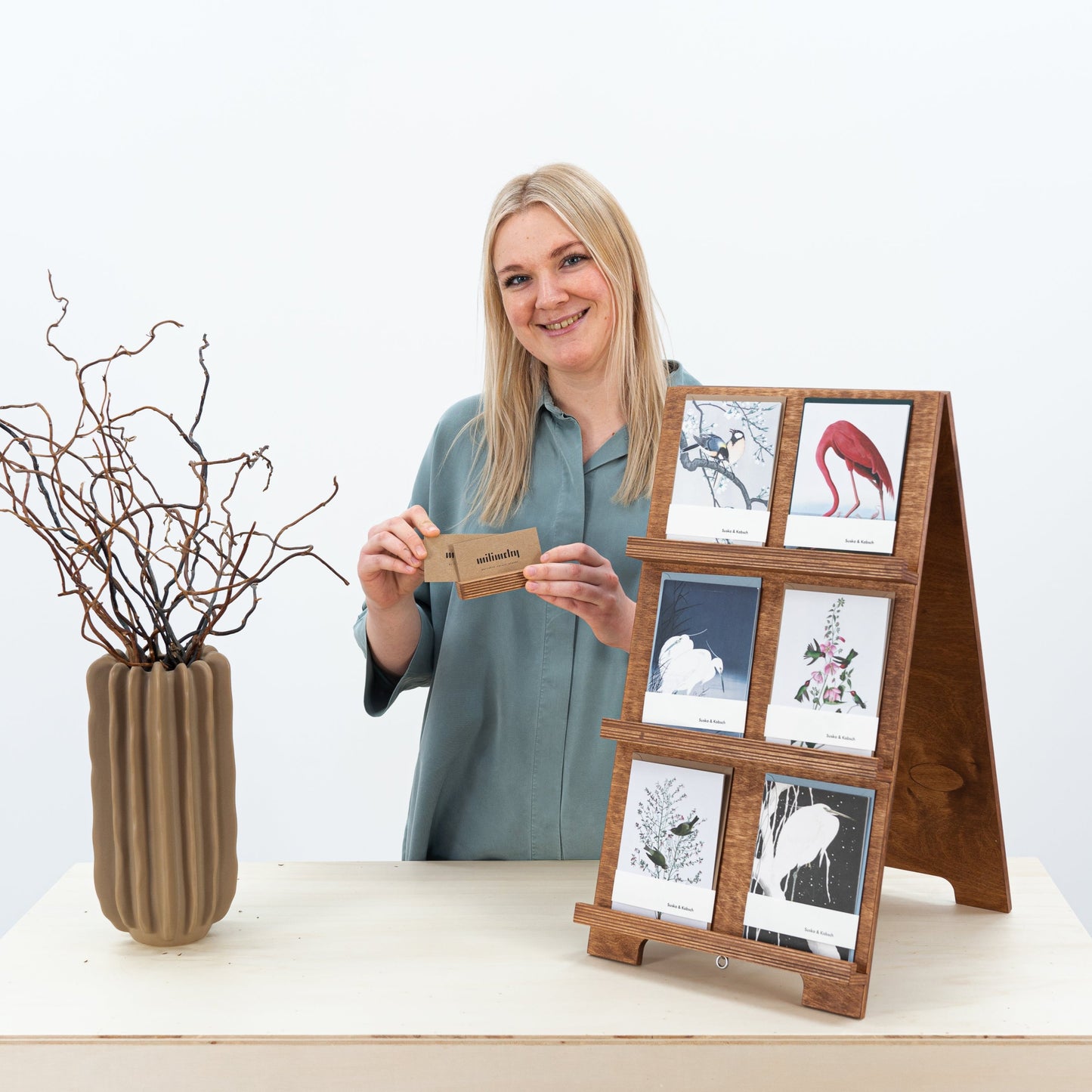 portable jewelry display stand for earrings and retail counters