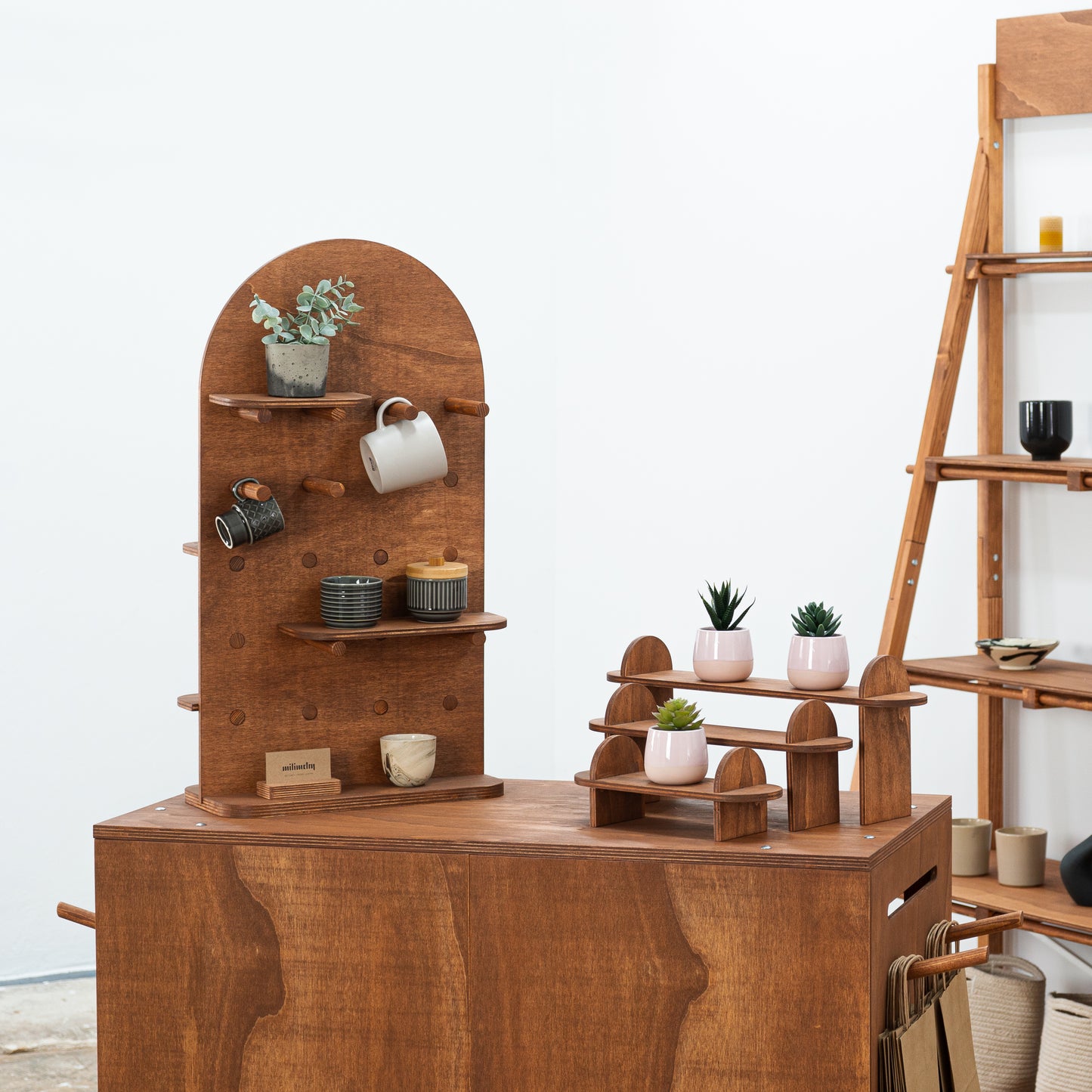 Eco-friendly booth design for retail pop-ups and stores