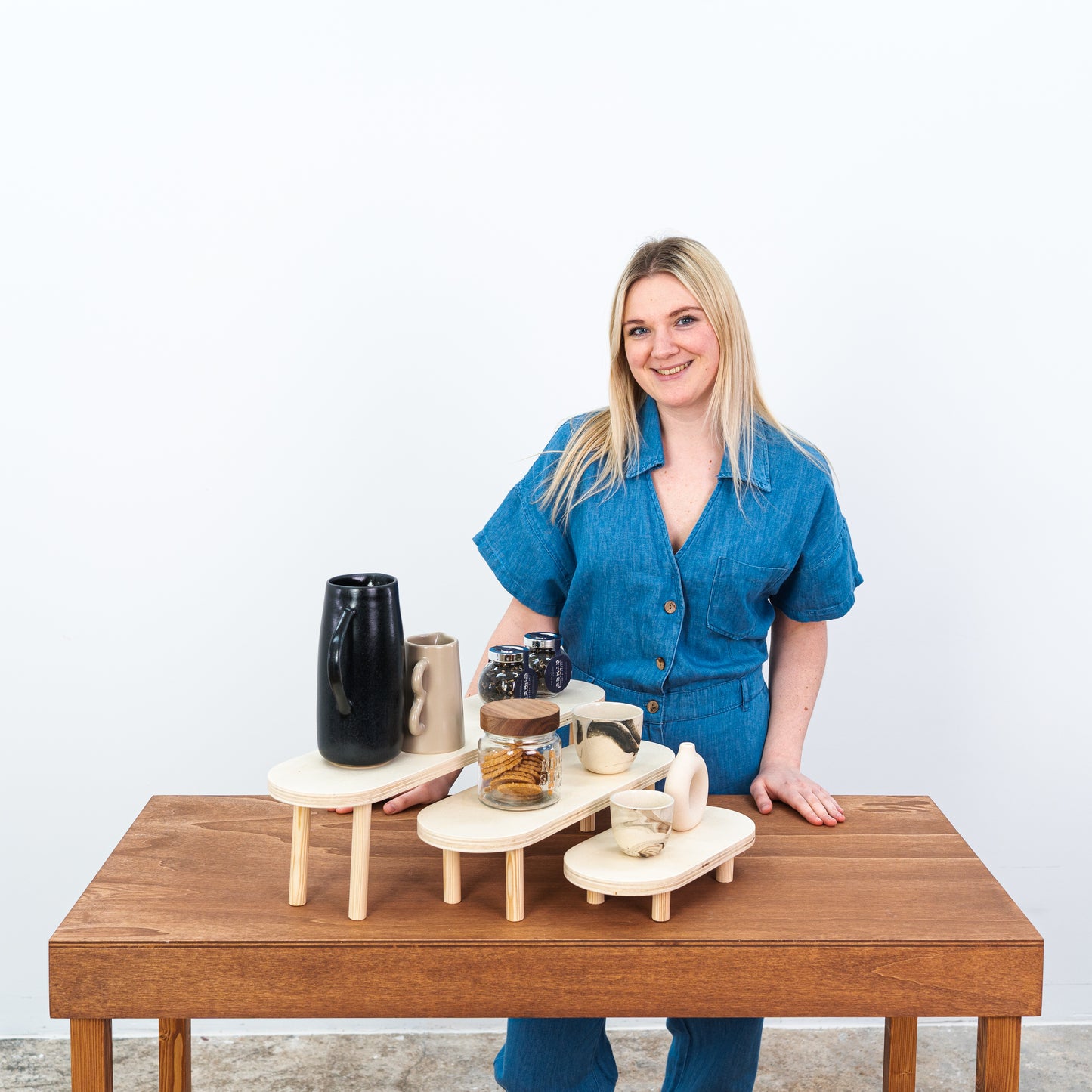 Compact and foldable wooden risers for craft fairs and pop-up stores