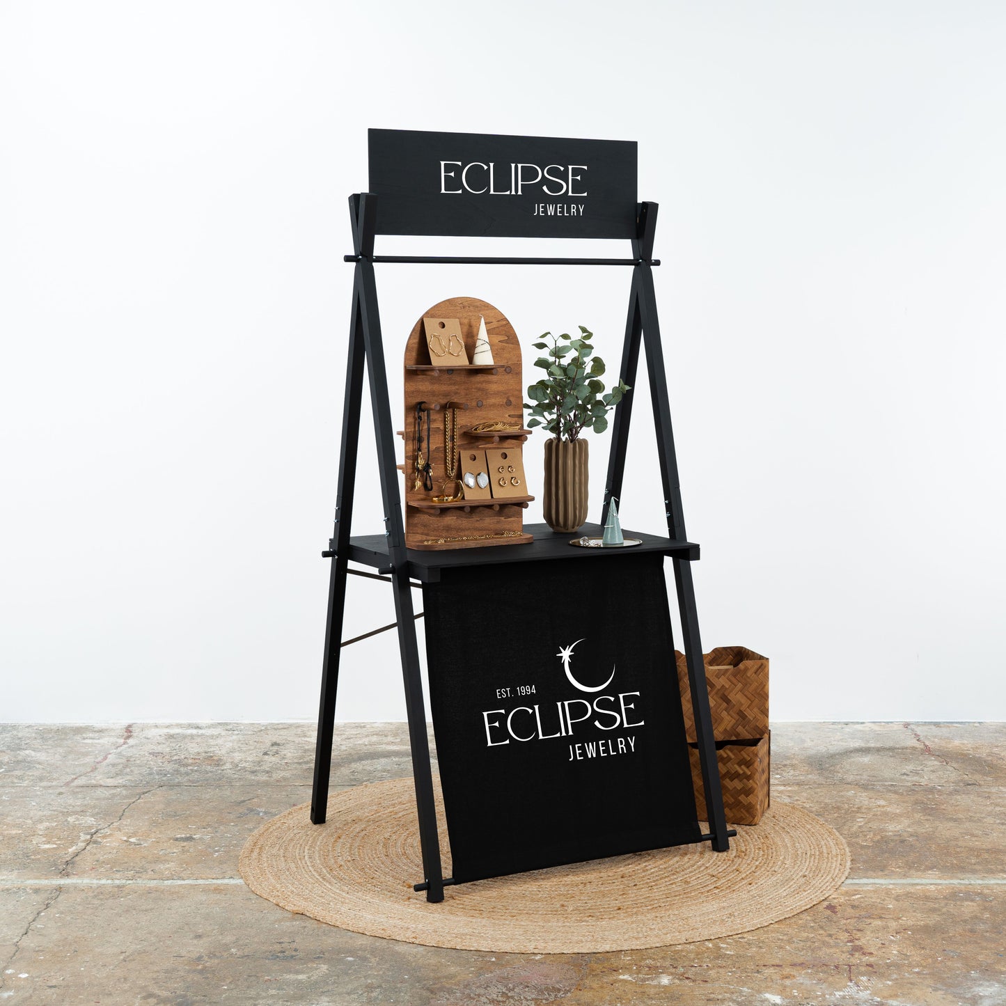 Serving station VC-01-BL in black color with front panel, reusable wooden display, market stand