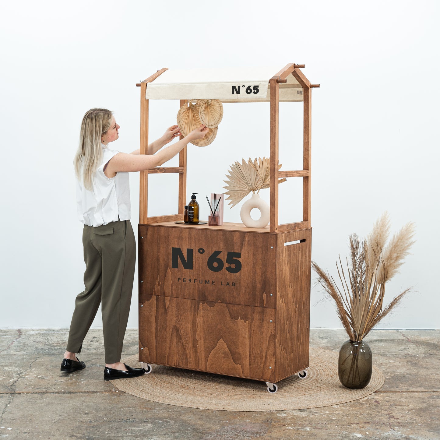 Bar mobile VC-12-W-CF | couleur café
