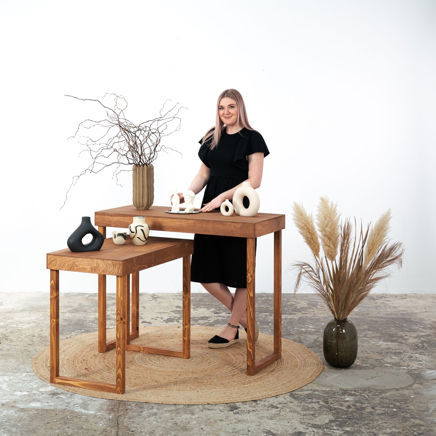 Nesting vendor tables for trade fairs and market booths