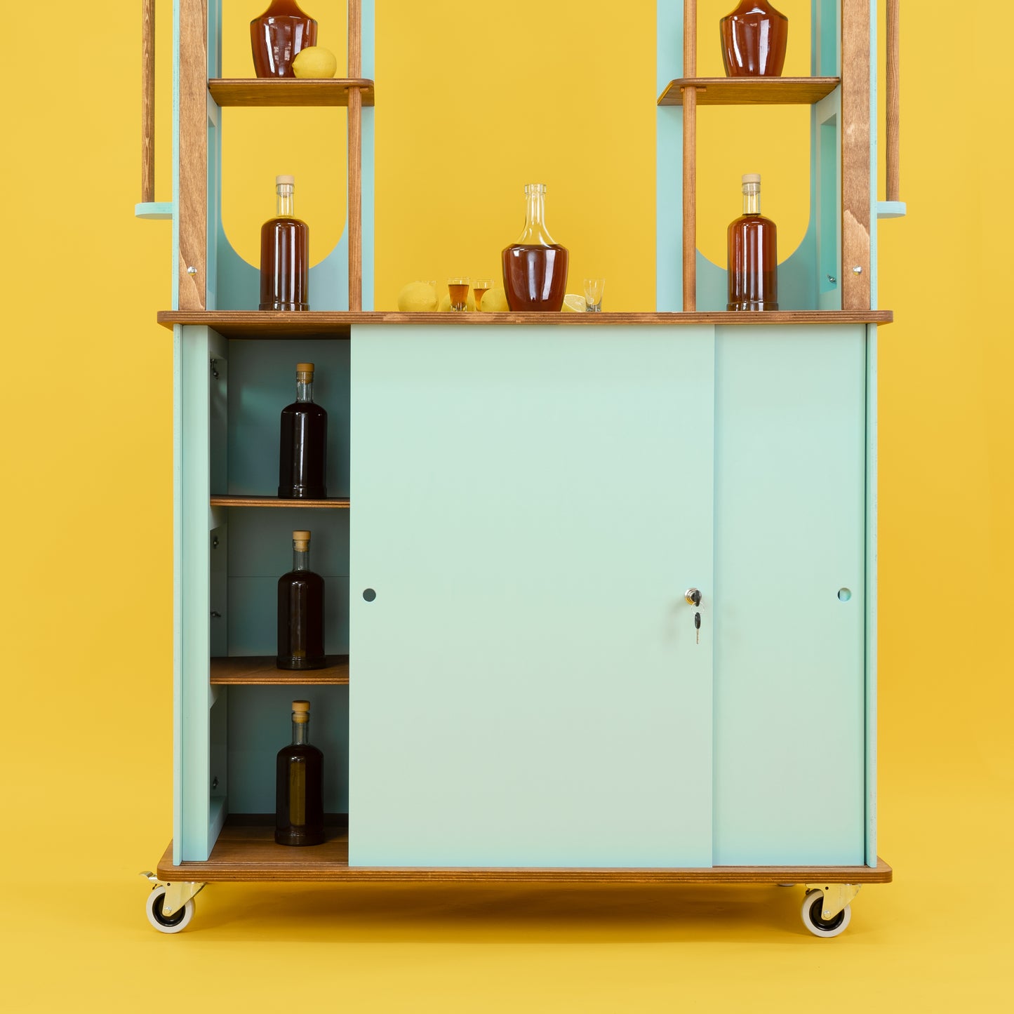 stylish mobile bar cart for indoor and outdoor events