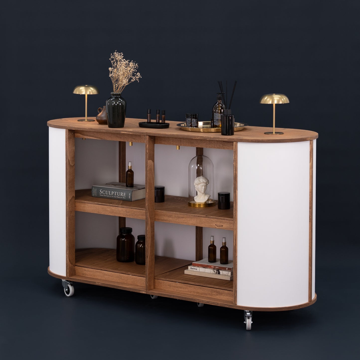 VC-29 cart featuring personalized design options, including color schemes and logo placements tailored to brand aesthetics.