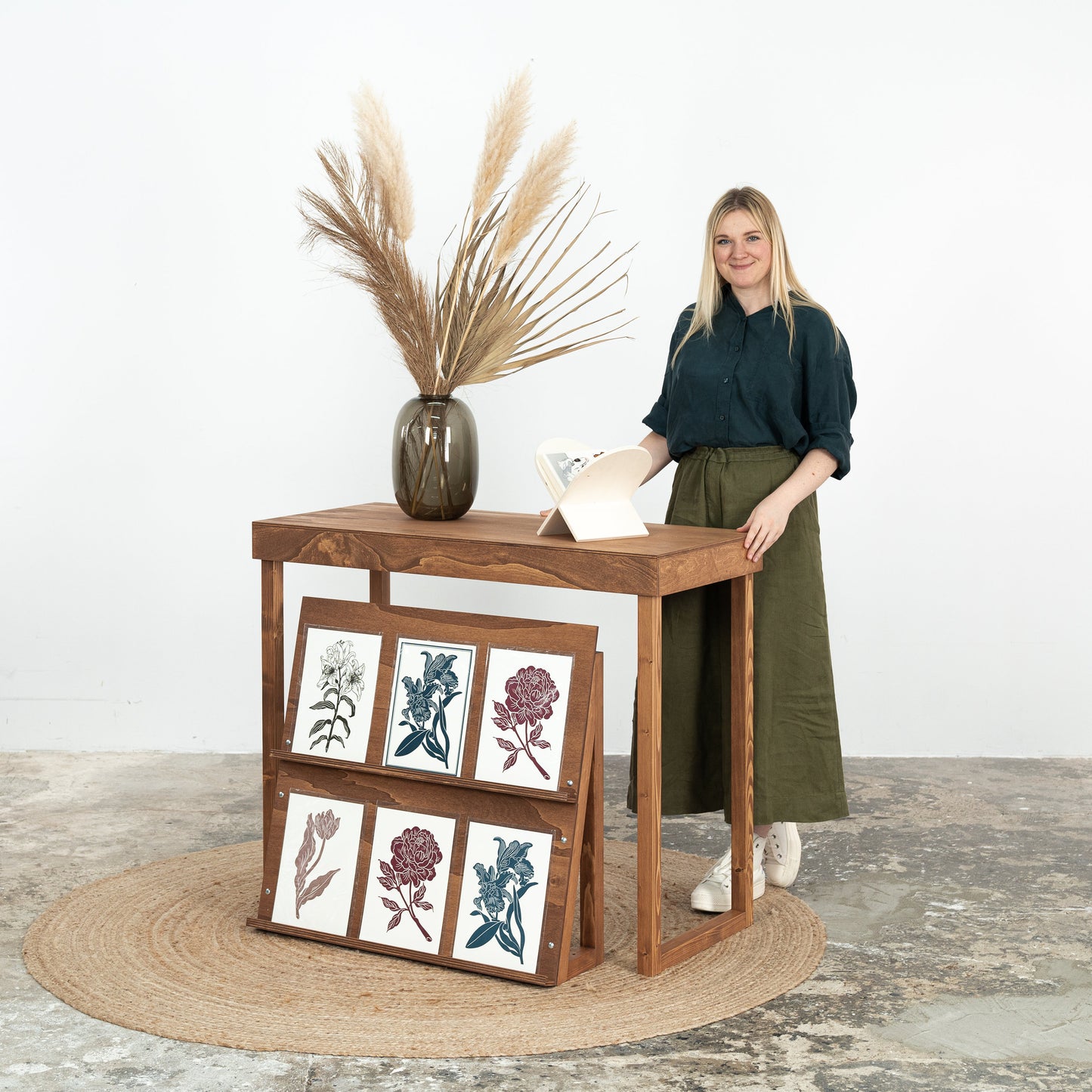 compact tabletop display stand for boutique branding