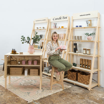 Portable display counter with stool for pop-up shops

