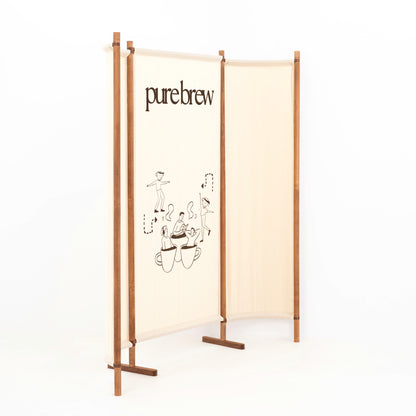 U-förmige Eventwand für Café-Storytelling, Verkostungszonen und Agenturszenografie