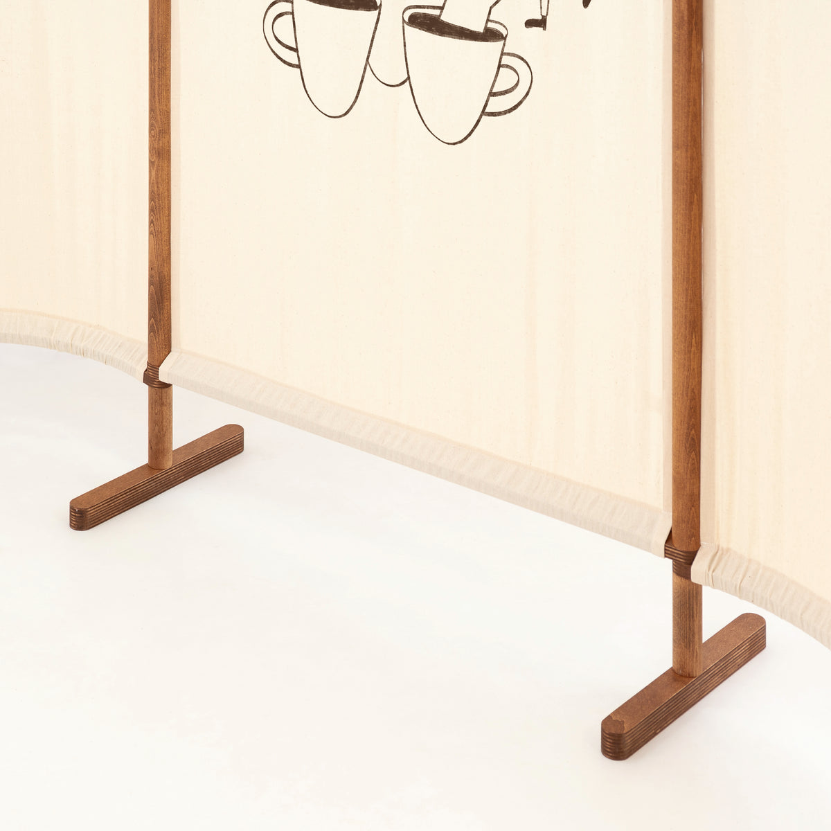 Triple branding wall for pop-up stores, product launches, and showroom styling