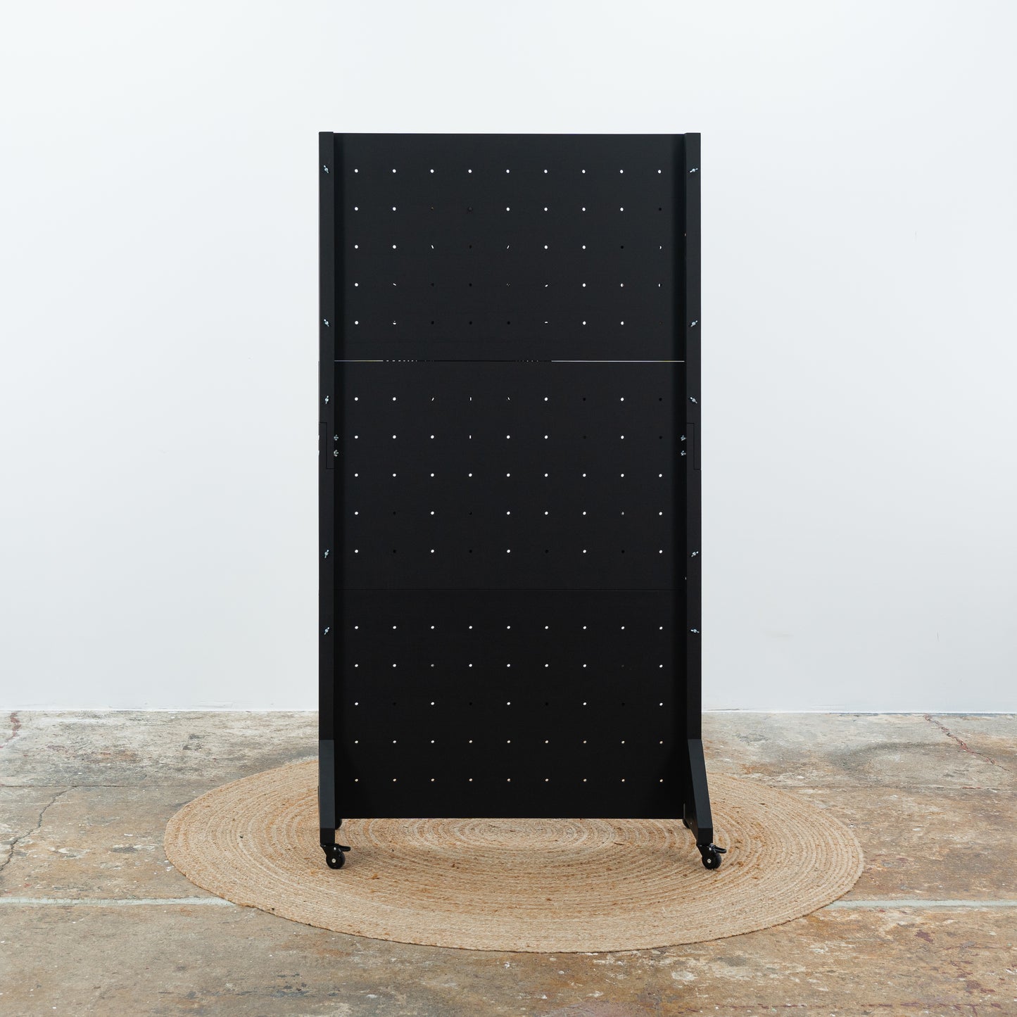 Display Pegboard VP-05-W-BL in black color for jewelry & accessories, on wheels, collapsible for trade show use
