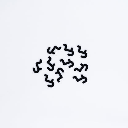 Set of 10 short hooks in black, designed for pegboards, perfect for displaying accessories, small products, and merchandise in an organized manner.