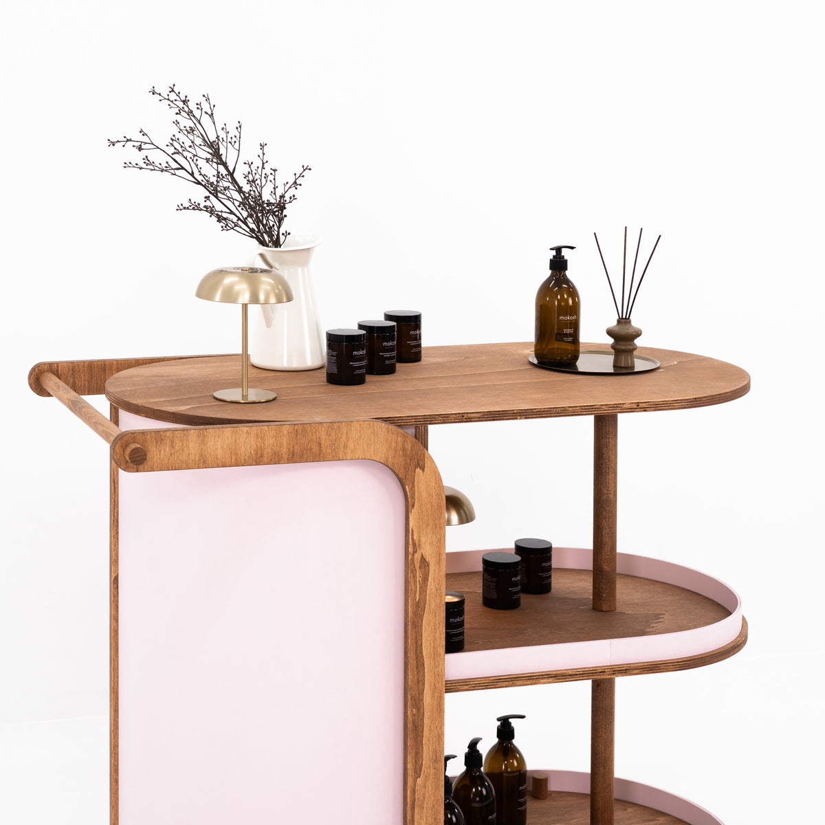 Serving cart with customizable panels and branding options