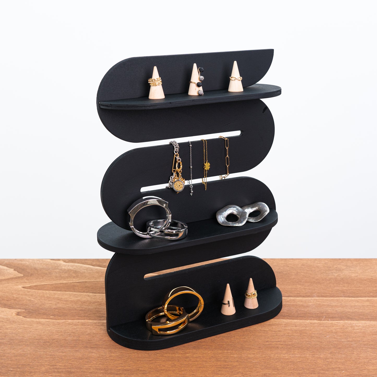 SAMPLE SALE | Jewelry display stand for necklaces, bracelets and rings VAB-05-BL No. 40 | fair and boutique display