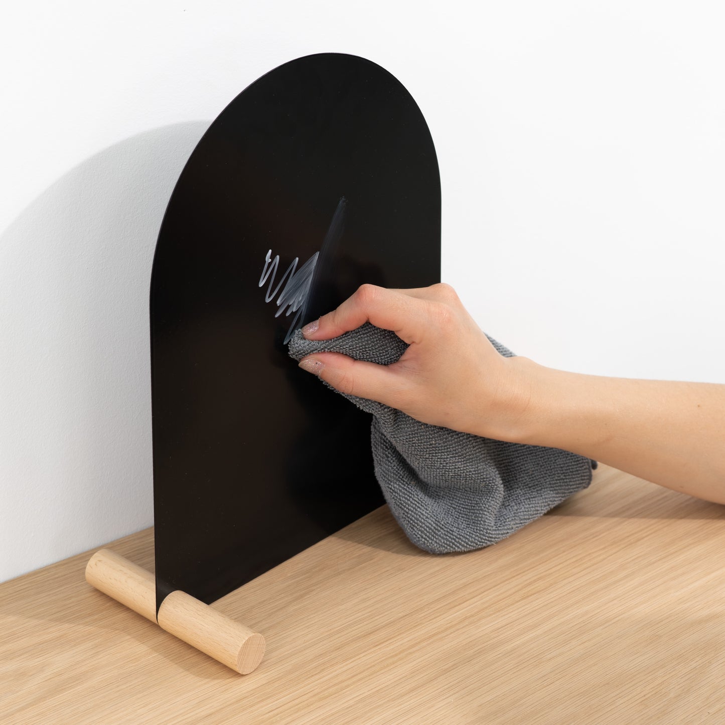 Magnetic tabletop arch sign boards SAP-04-H-BL  | black color