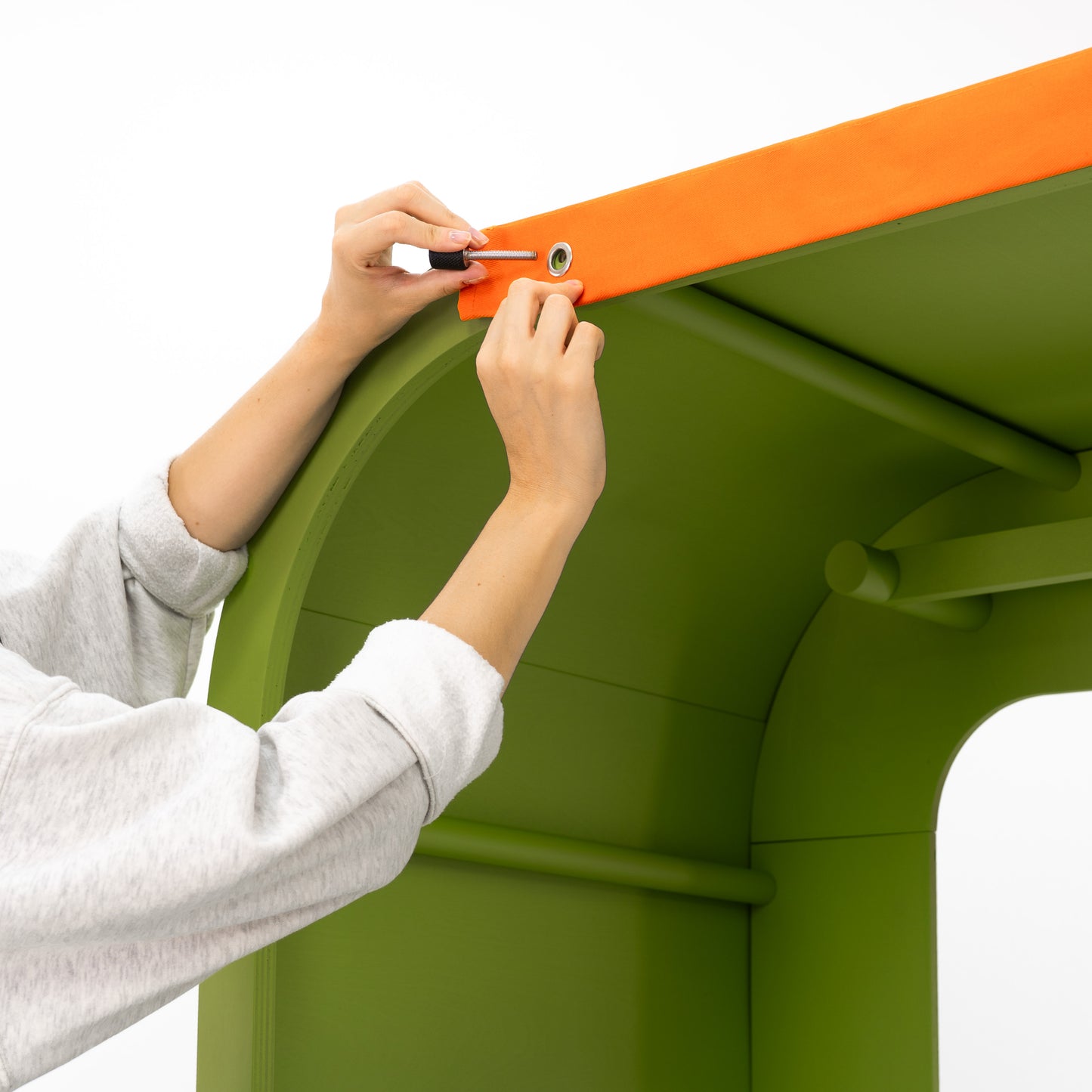 Camper Style Display Cart VC-32-W-ML | custom color