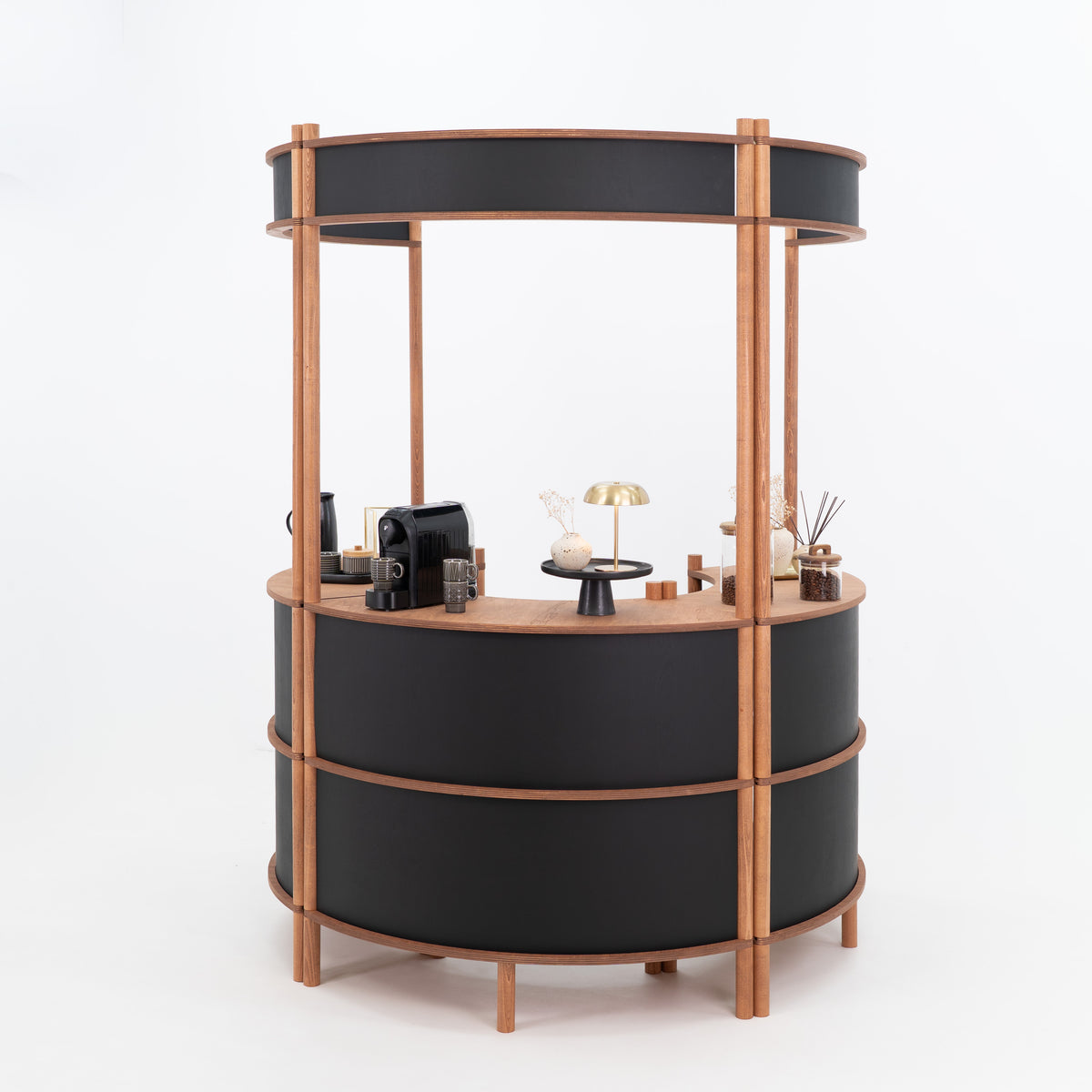 Station de service client incurvée Nara II | café + couleur personnalisée
