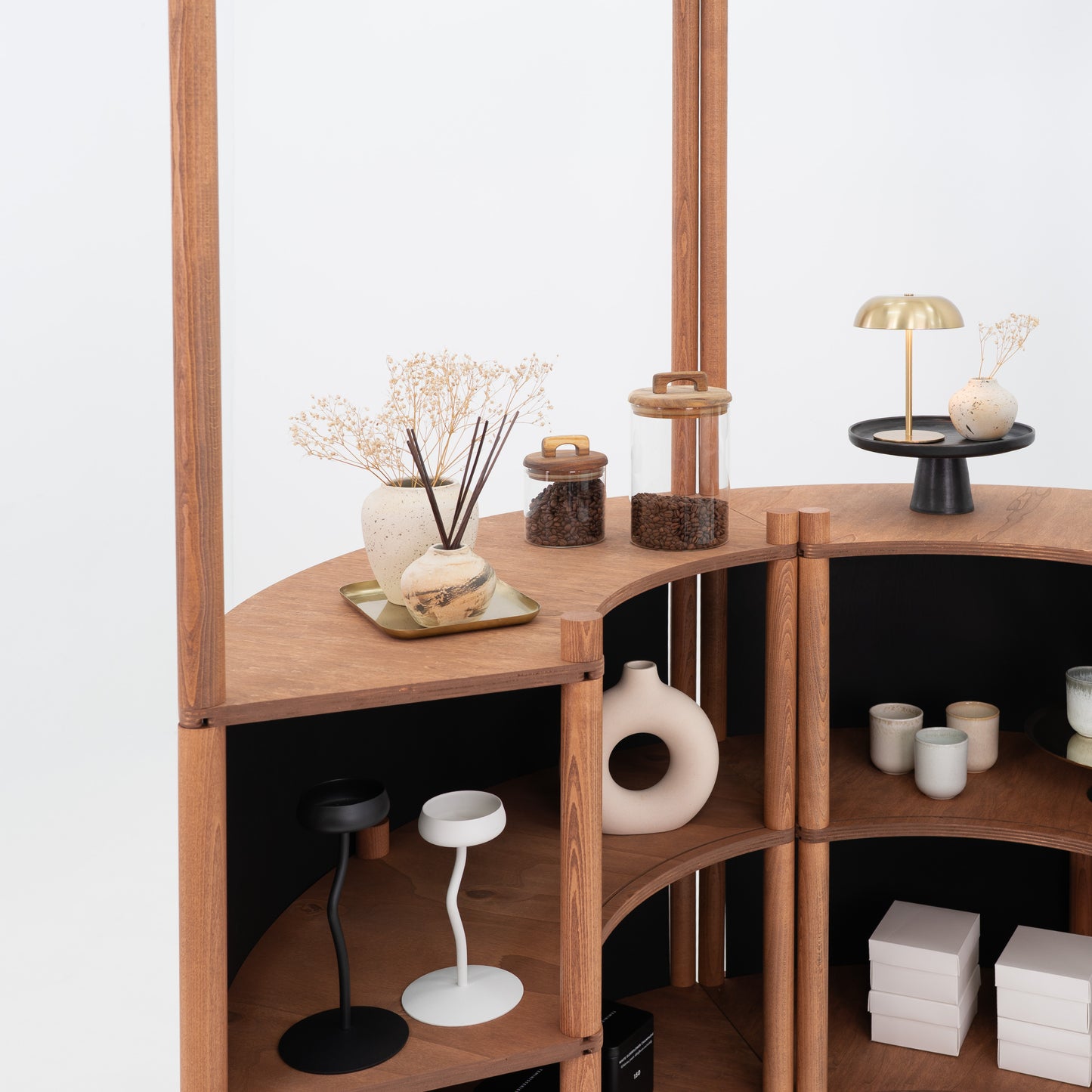 Station de service client incurvée Nara II | café + couleur personnalisée