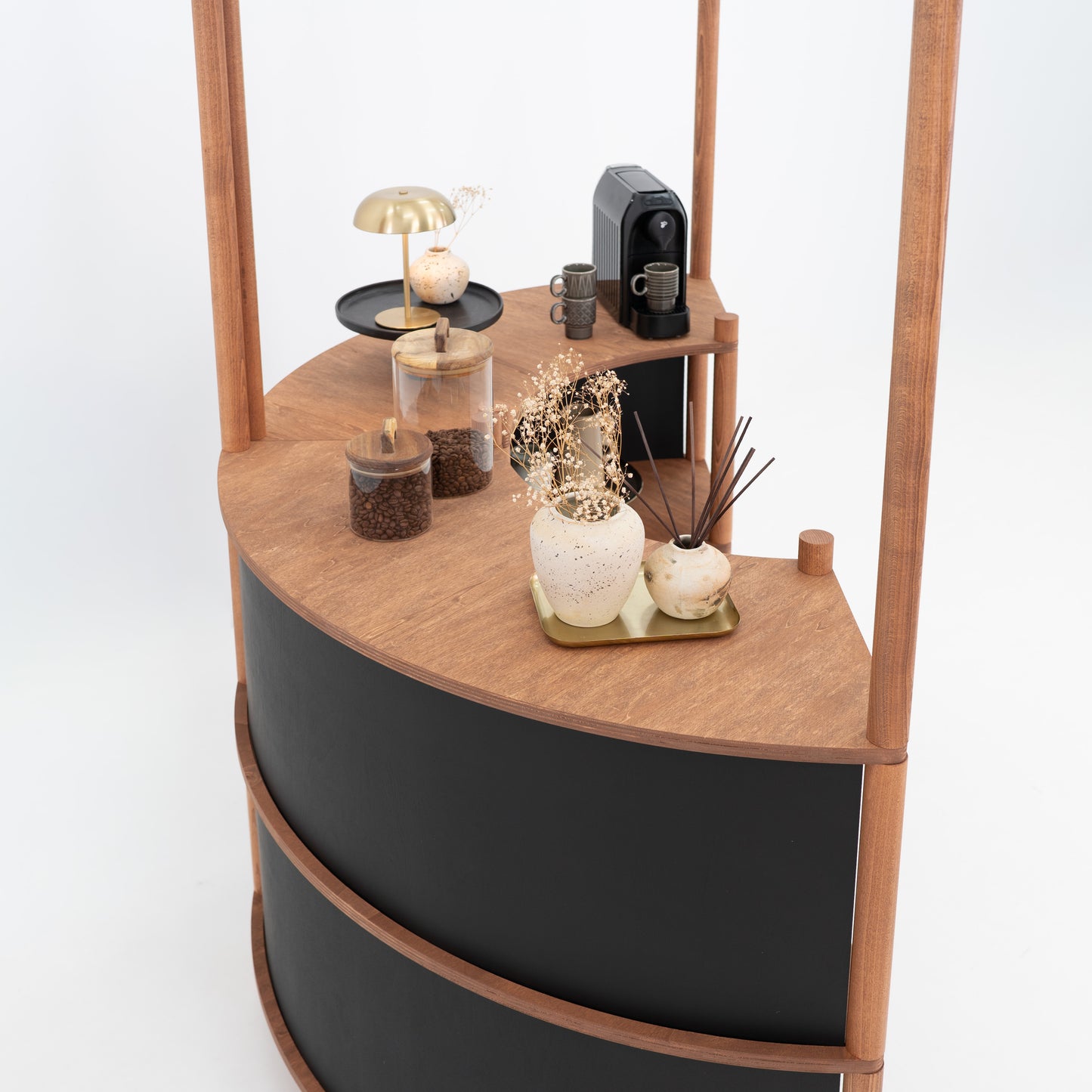 Station de service client incurvée Nara II | café + couleur personnalisée