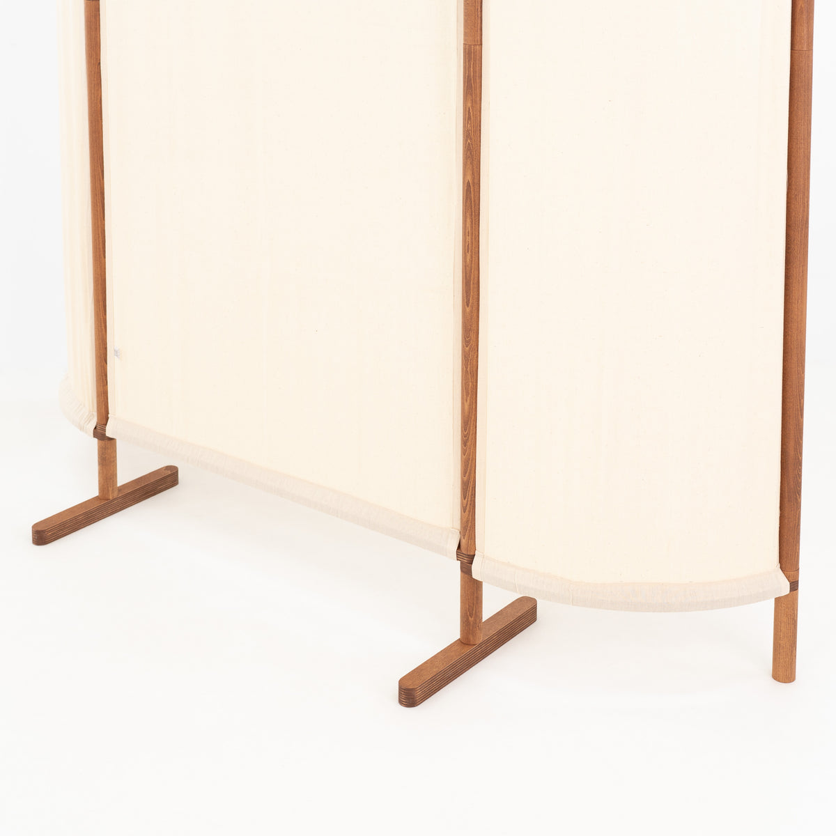 Triple panel layout for product discovery zones and launch spaces