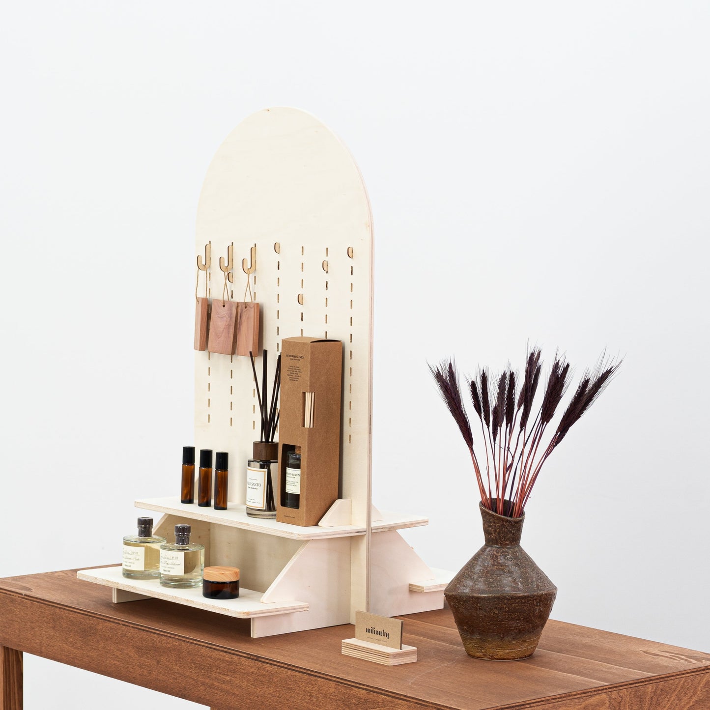 SAMPLE SALE | Pegboard VAP-05-B-NT No. 31 with hooks and shelves | display stands for scents and beauty products