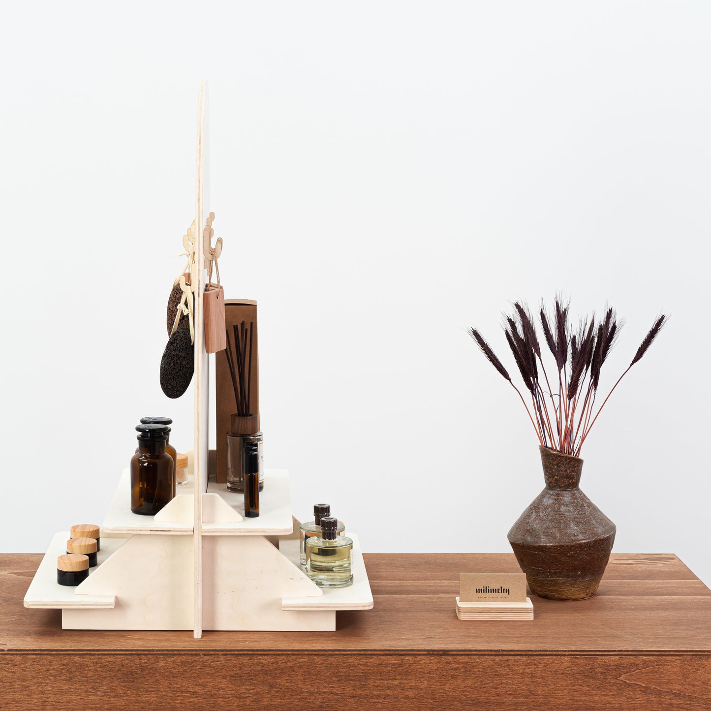 SAMPLE SALE | Pegboard VAP-05-B-NT No. 31 with hooks and shelves | display stands for scents and beauty products