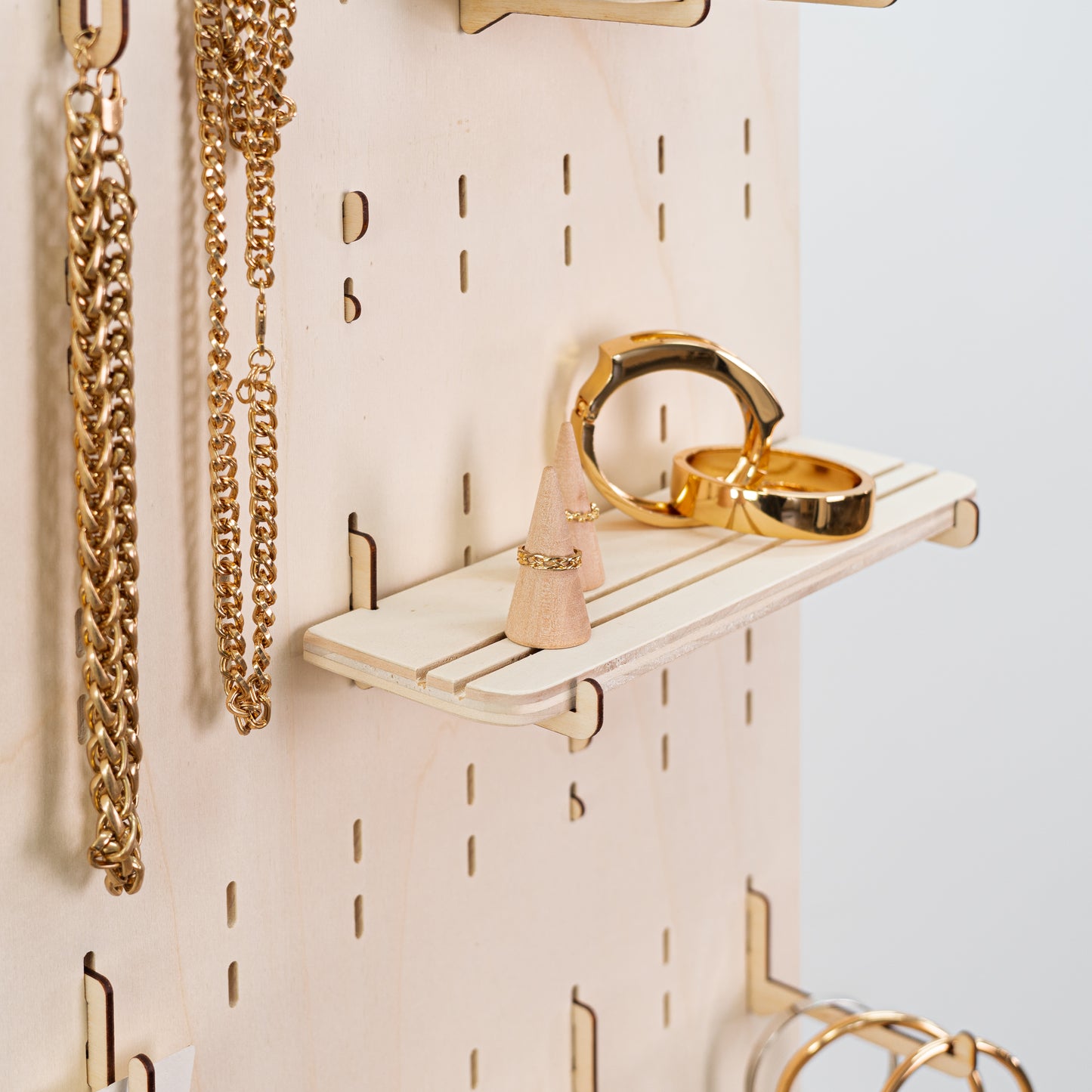 MUSTERVERKAUF | Doppelseitiges tragbares Pegboard PP-01-NT Nr. 4 | zur Präsentation von Schmuck, Accessoires und Karten