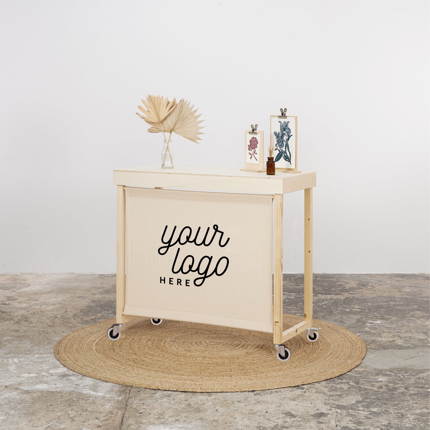 Vendor table VC-04-C-W-NT | natural color