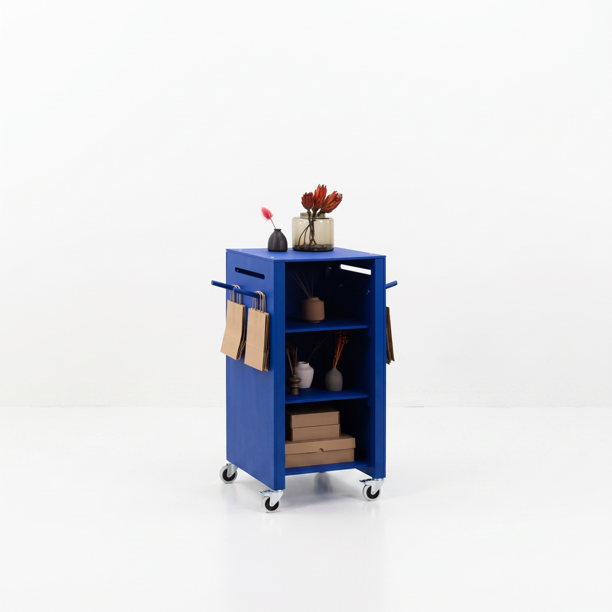 Host Stand VC-06-W-ML | custom color