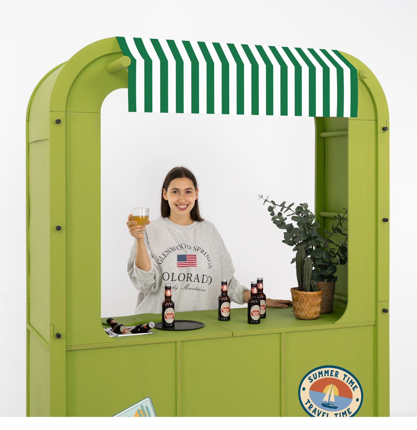 Camper Style Display Cart VC-32-W-ML | custom color