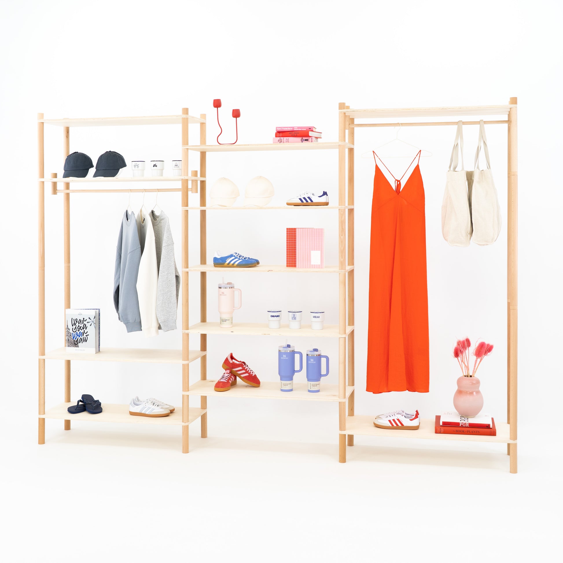 Modular retail shelf with three connected sections
