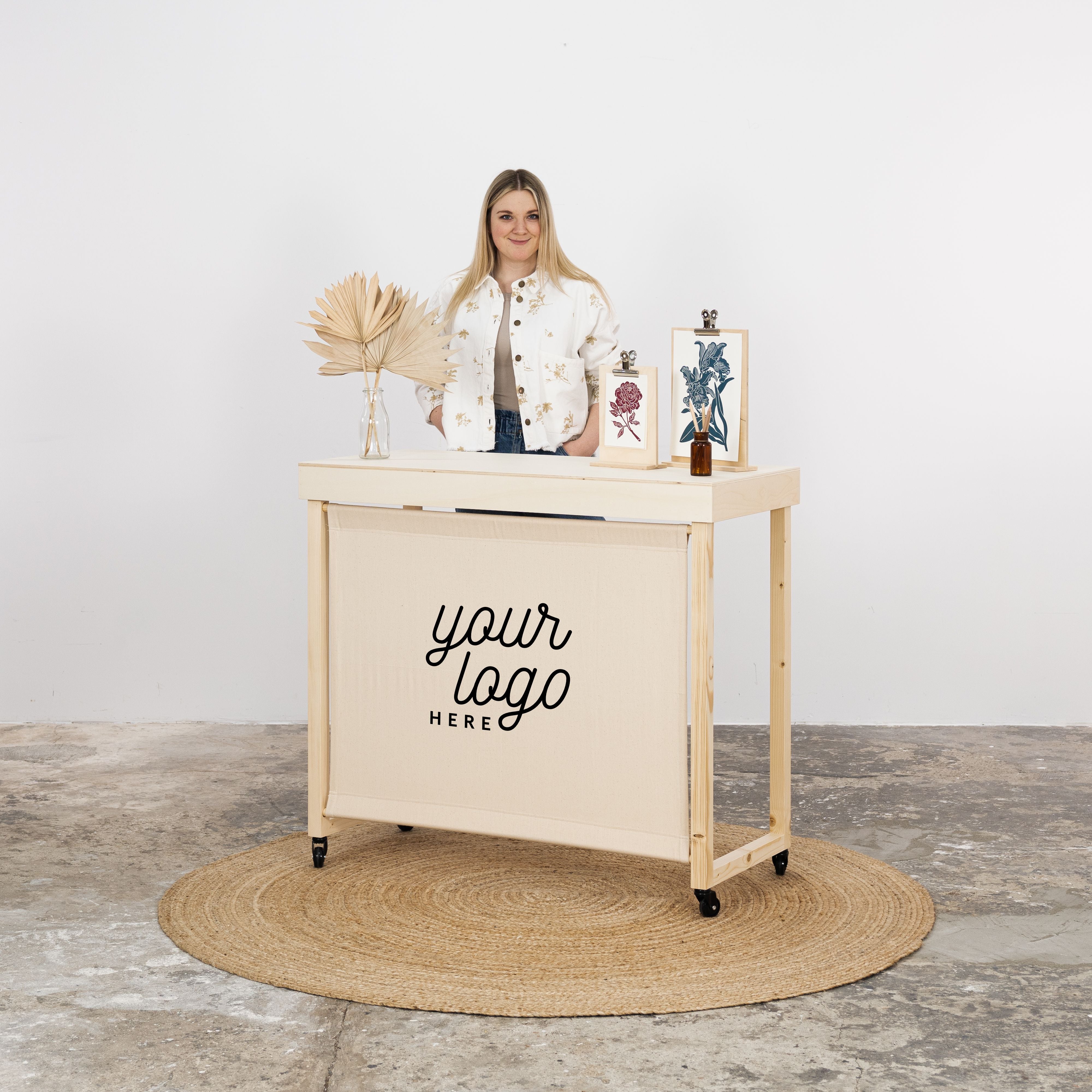 Portable display Tables for Retail, Trade Shows & Events – Milimetry