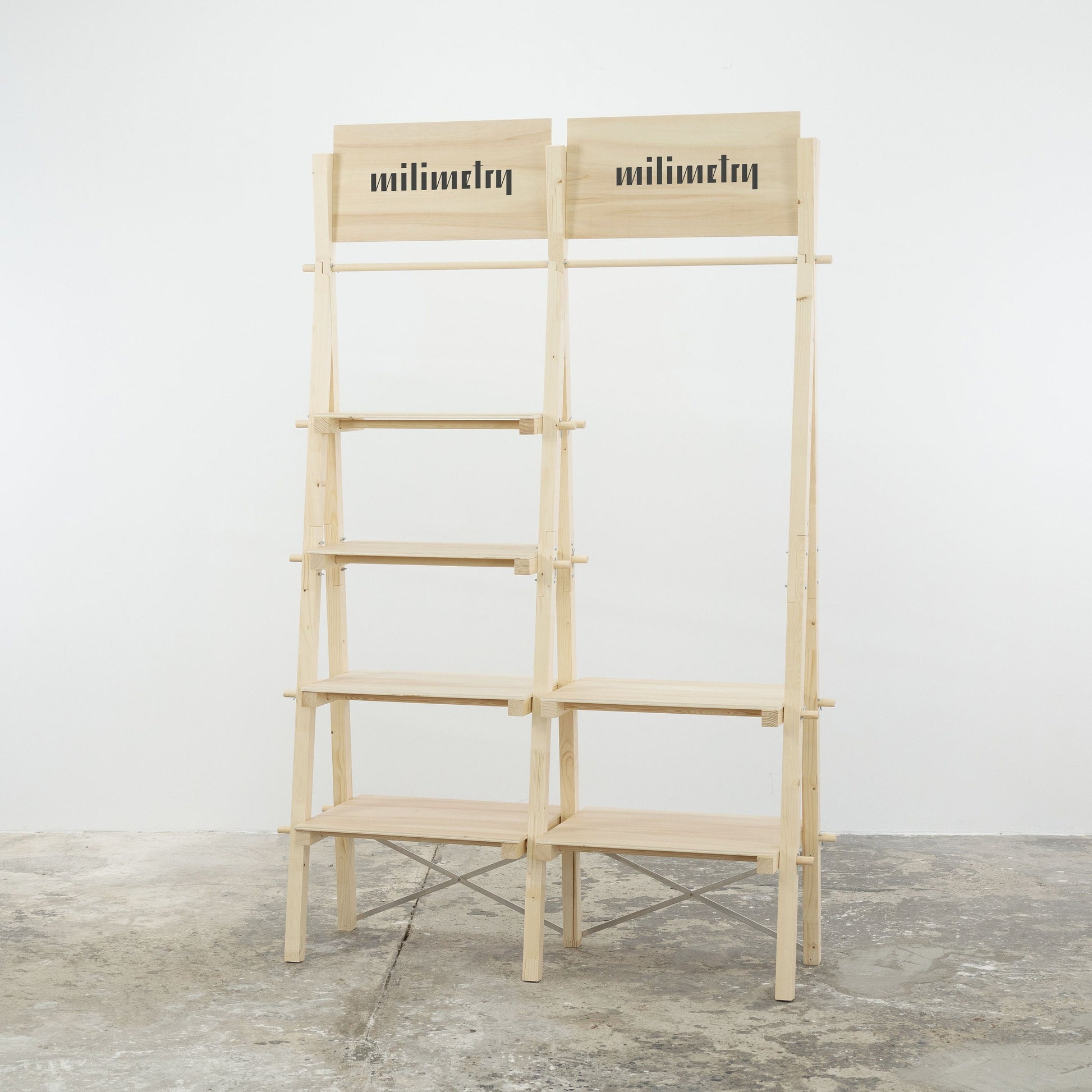 Display shelving unit VRS-01 with clothing rail | Milimetry | collapsible display stand