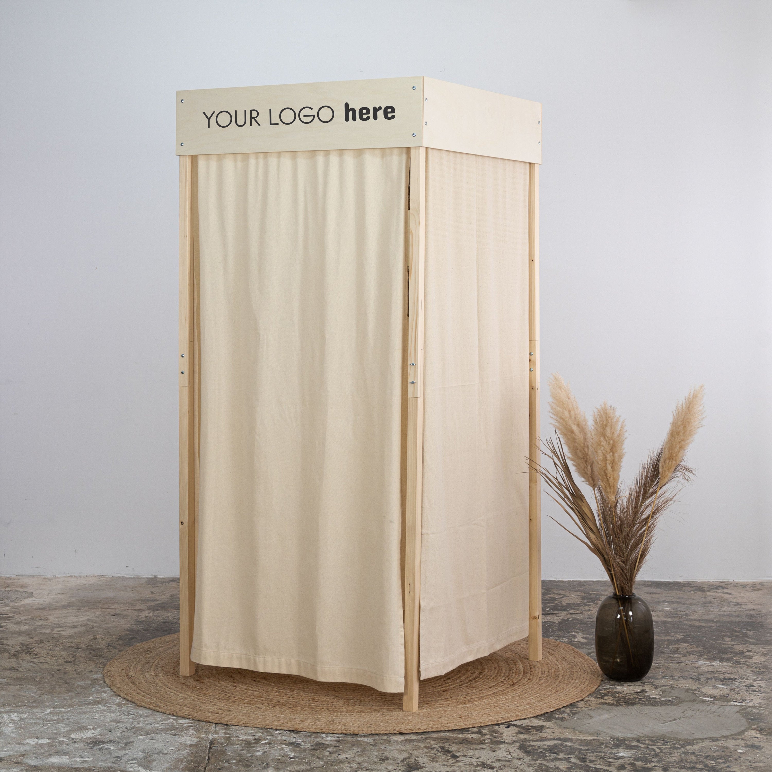 Collapsible Wooden Fitting Room VH-03-NT for trade shows, showrooms, f ...